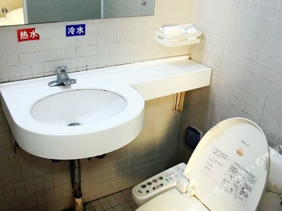 Циндао: Zhida Express Hotel