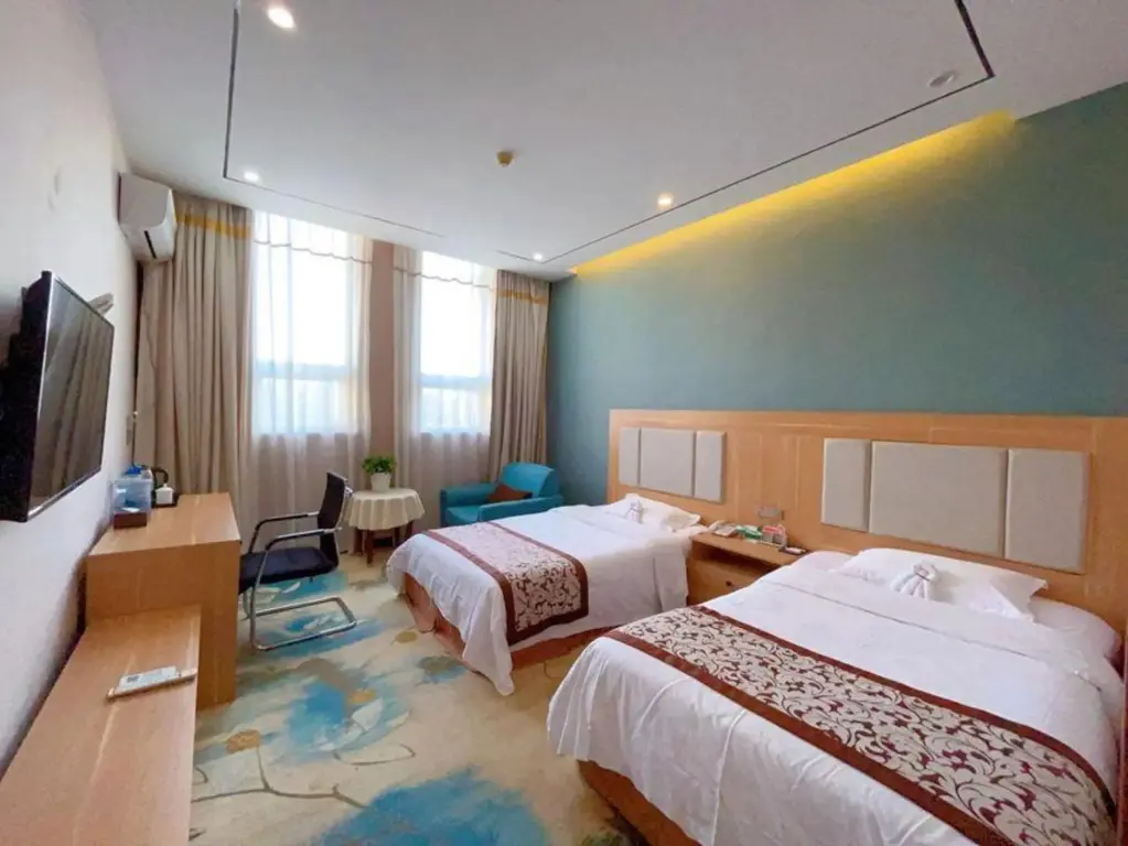 Лохэ: Kai Yue Hotel