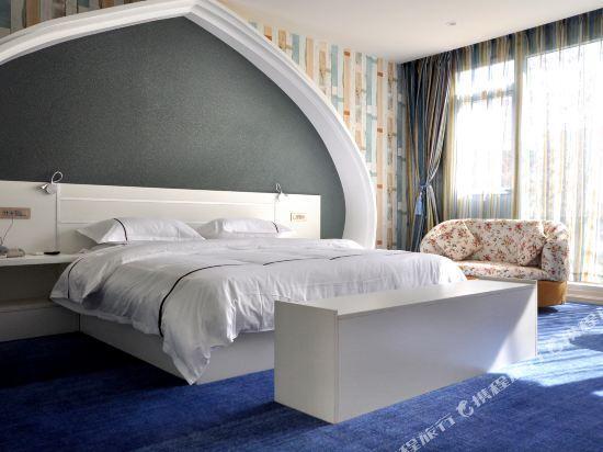 Куньмин: Yunzhishang Theme Hotel (Kunming Nanya Style First City Guangfu Road Branch)