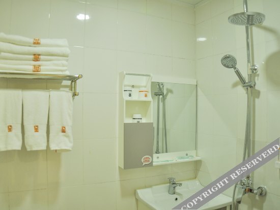 Тайюань: Junyi Chain Hotel