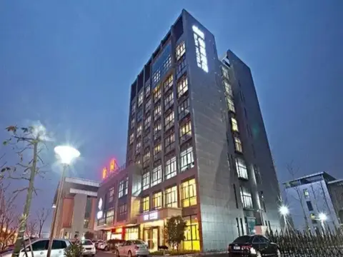 HanTing Hotel (Haiyan Wuyue Plaza) — фото 1