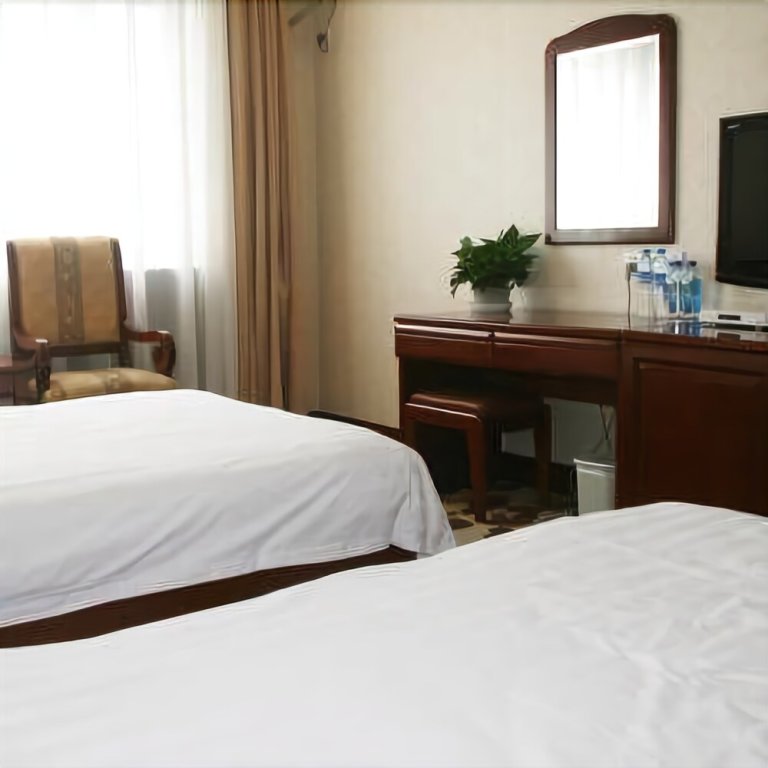 Jin He Hotel — фото 1