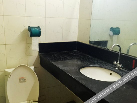 Мохан: Mohanshun Anda Hotel