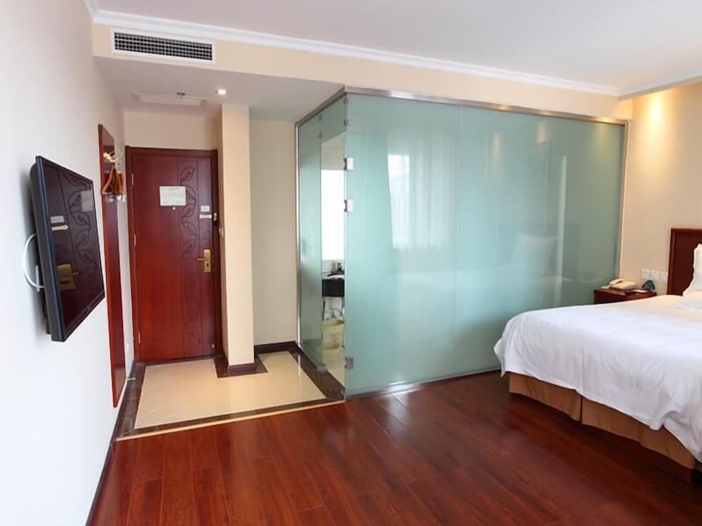 Тяньцзинь: GreenTree Inn Tianjin Wuqing District West Yongyang Road Florentia Vil