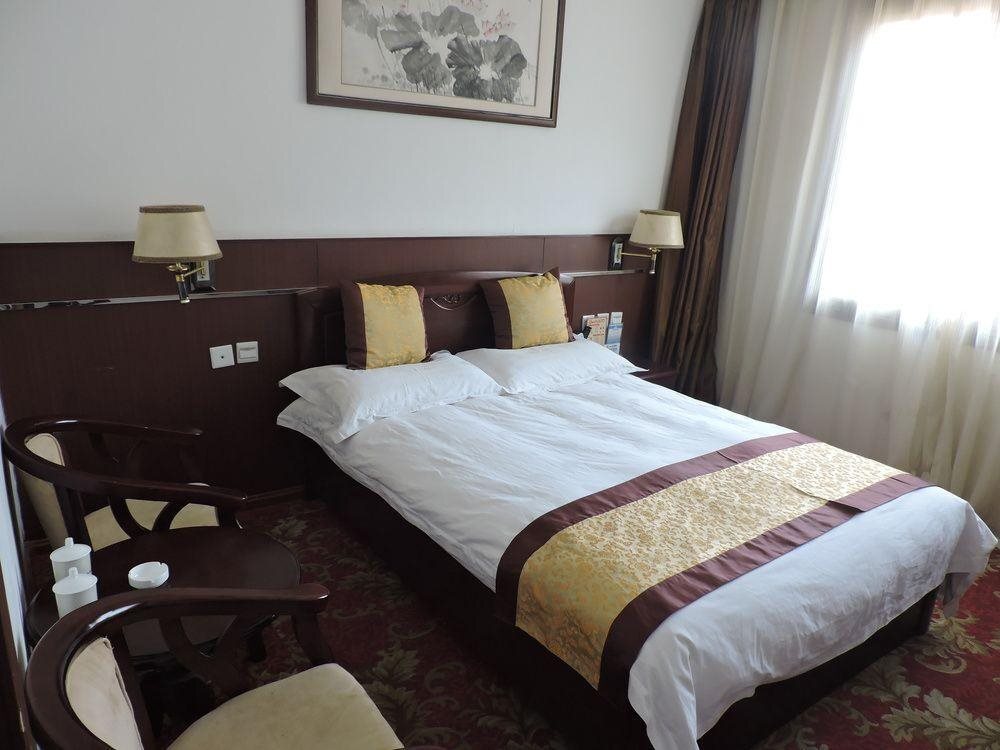 Тайан: Xianju Hotel