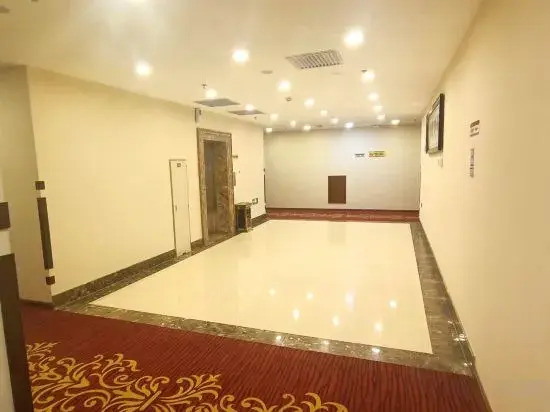 Харбин: Jiangpan Business Hostel