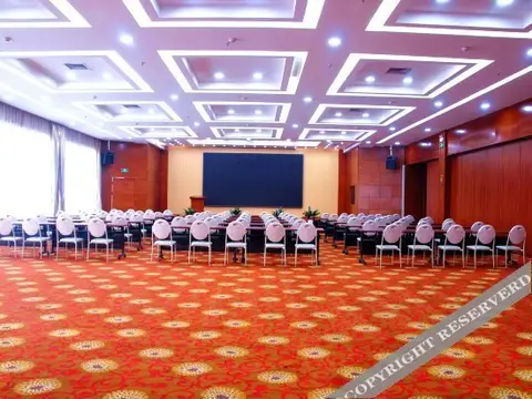 Donghai Hotel (Yantai Military Catering Station) — фото 1
