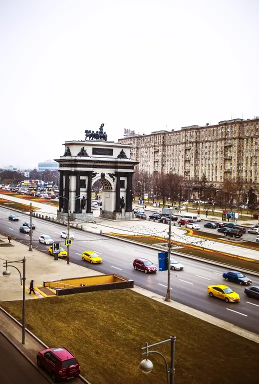 Москва: Круази на Кутузовском