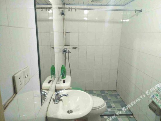 Шанхай: Jinjiang Hostel