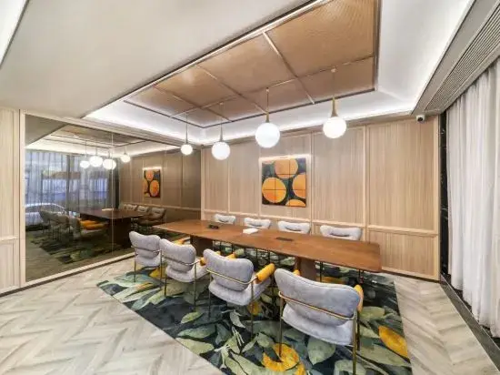 Ханчжоу: Orange Hotel (Hangzhou West Lake, Wulinmen Metro Station)