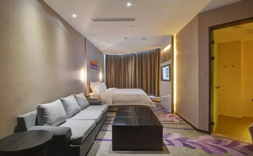 Наньчан: Lavande Hotel Nanchang Hongdu Avenue province  TV station