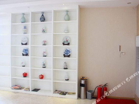 Ухань: Yiyue Business Hotel