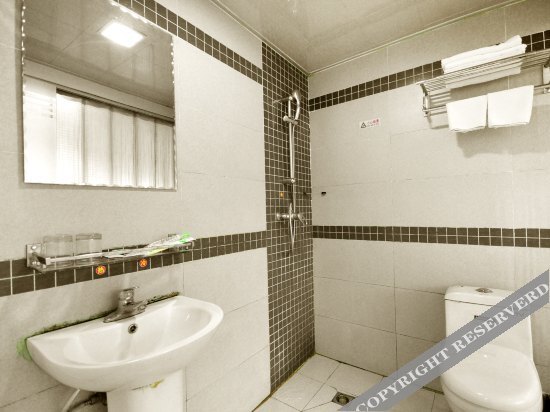 Ухань: Lijin Hotel (Wuhan Huanghelou Hubu Alley)