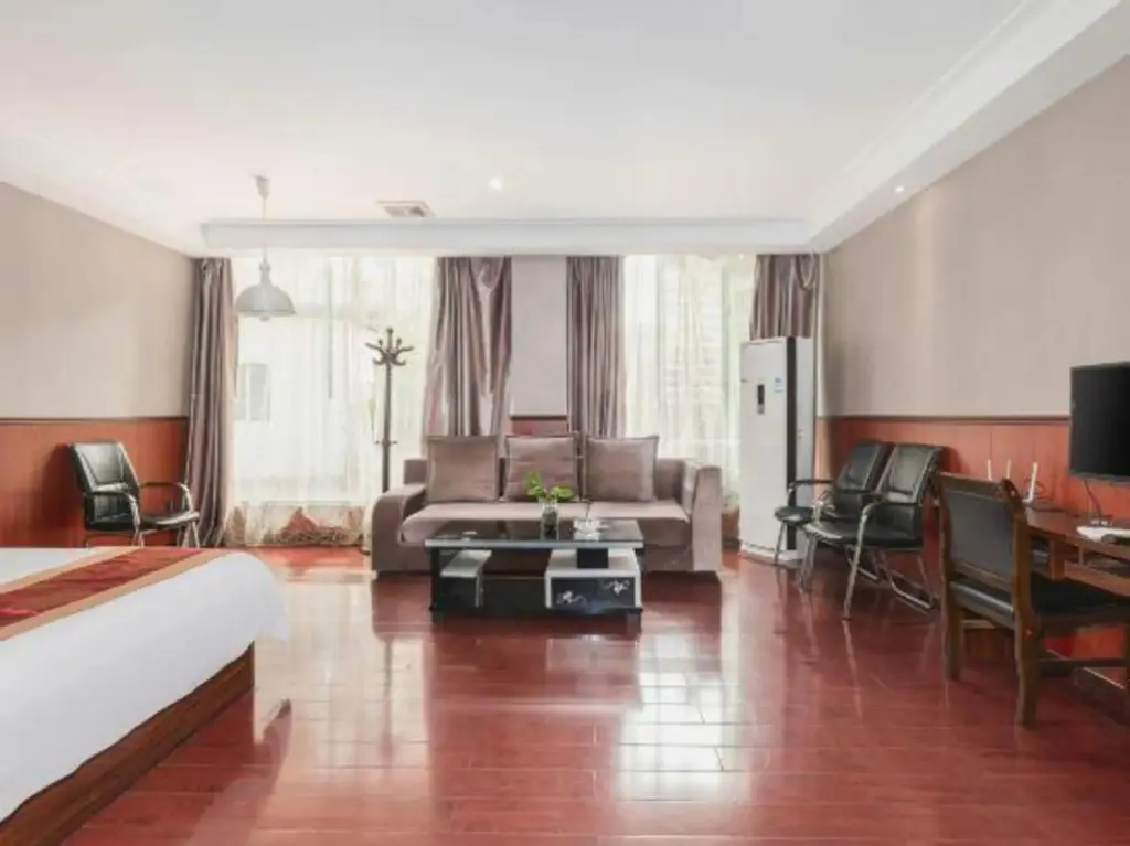 Гуйян: Guiyang Xinyuan Business Hotel (Huaxi Park Area)