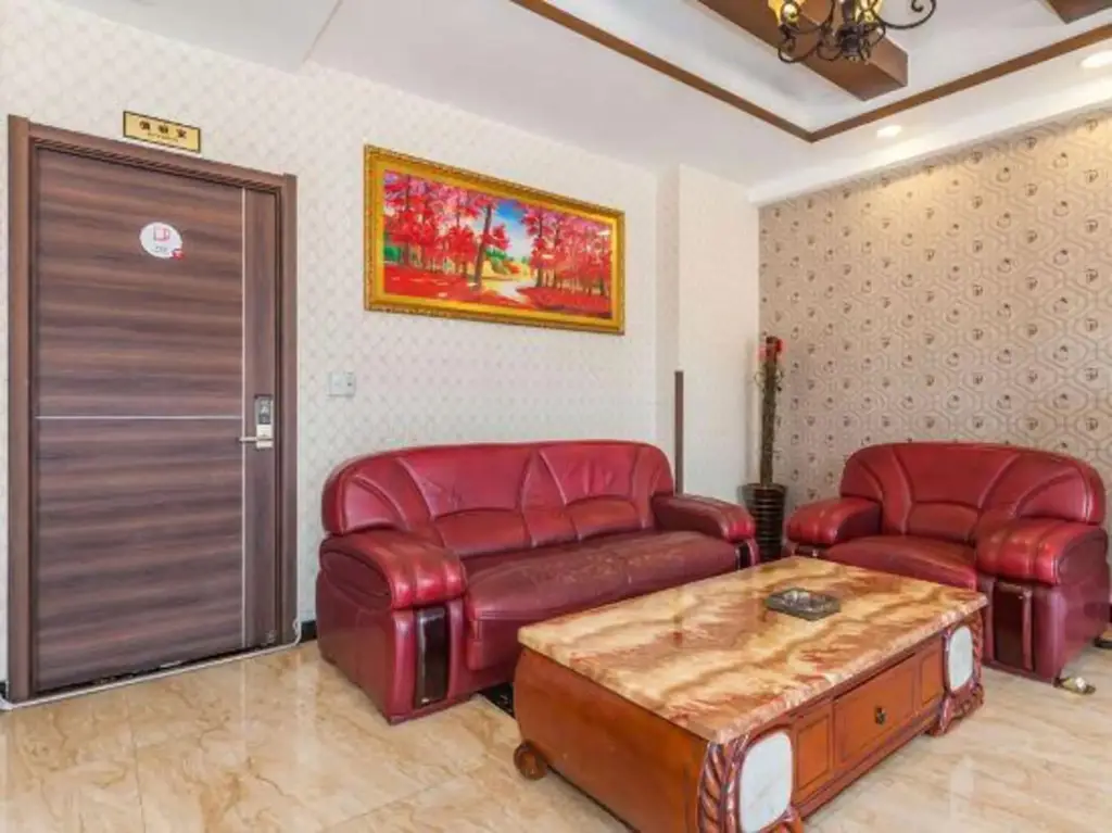 Далянь: Huating Hotel