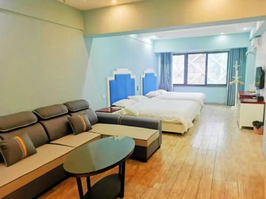 Чэнду: Rebin Hotel
