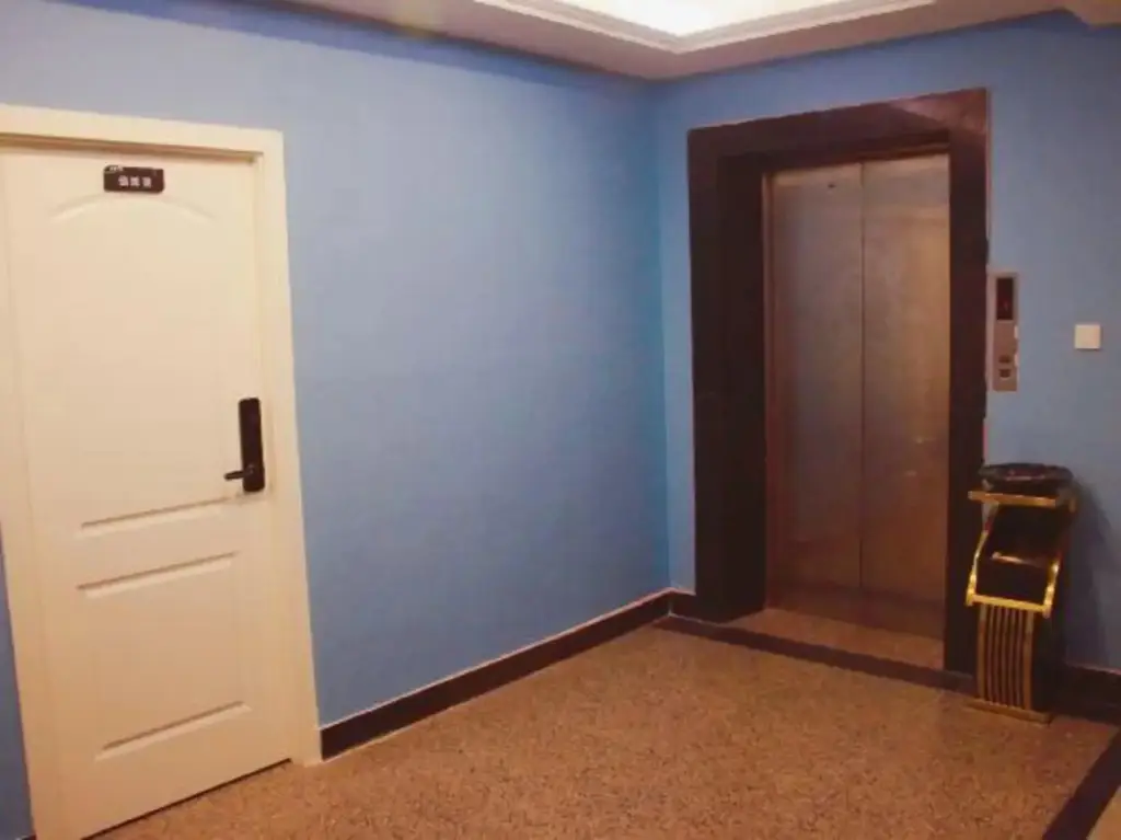 Чэнду: Rebin Hotel