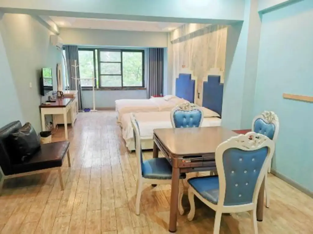 Чэнду: Rebin Hotel