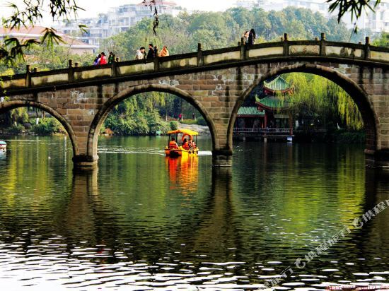 Чунцин: Minzufeng Youth Hostel