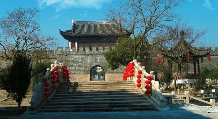 Цзясинь: New Century Yanguan Ancient Town