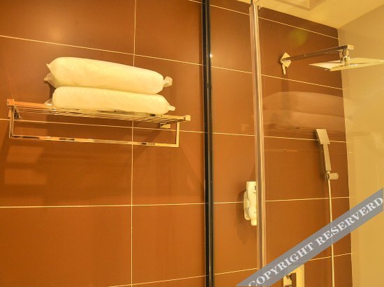 Тайюань: IU Hotel Taiyuan Yingze Main Street Juranzhijia