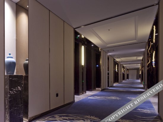 Чжэнчжоу: Zhongzhou Intermega Hotel