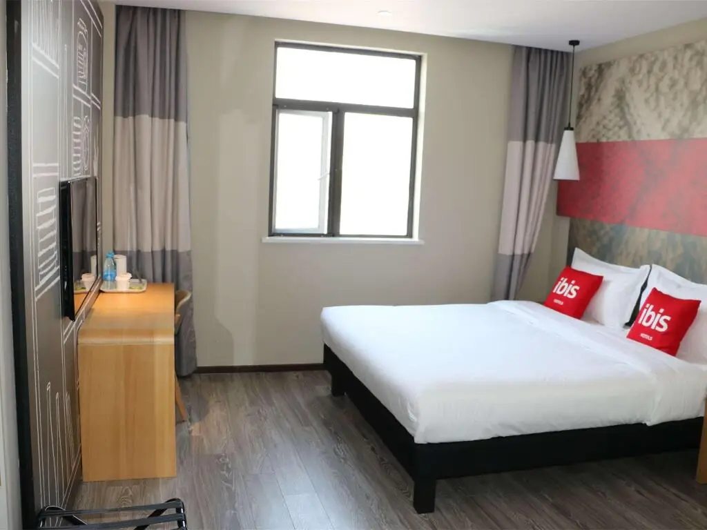 Шанхай: ibis Shanghai North The Bund Zhoujiazui Road