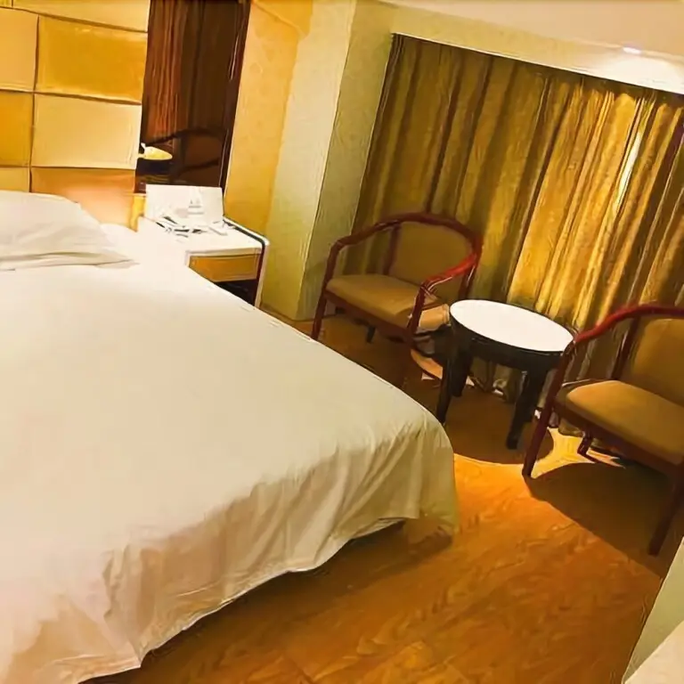 Иу: Xin De Lai Business Hotel