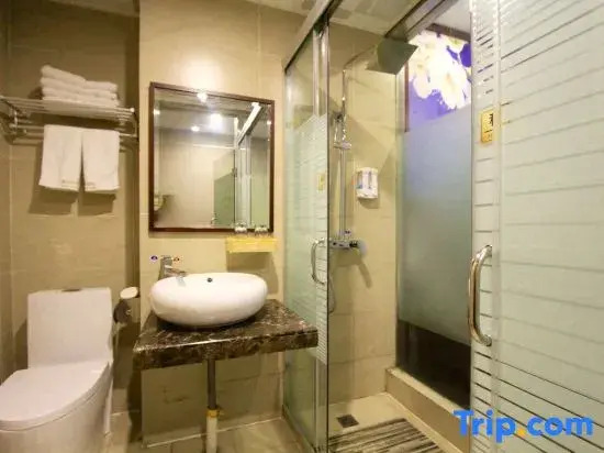 Цзясинь: Dongyuan Business Hotel