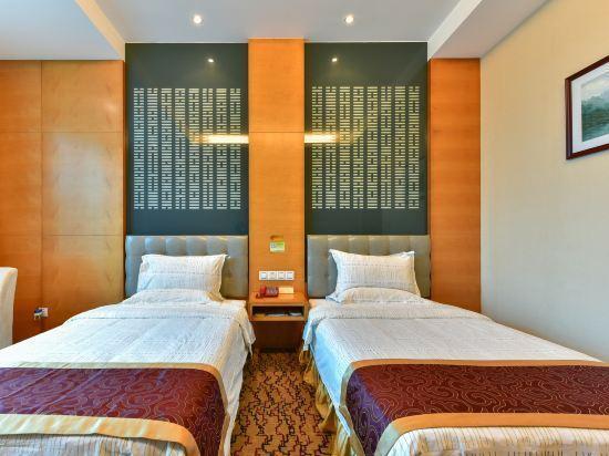 Байсе: Xin Xin Hotel