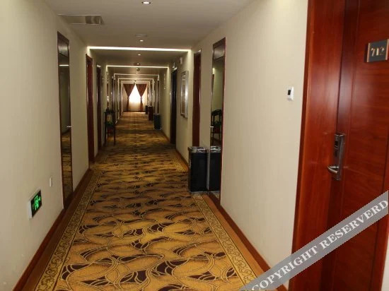 Xiang Long Hotel — фото 1