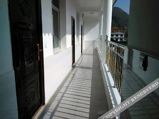 Дали: Qingxin Inn