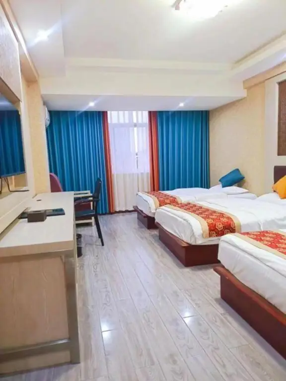 Куньмин: Longyue Hotel