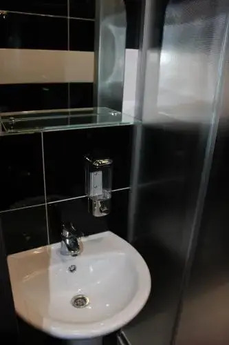 Москва: Mini-Hotel On Vyazemskaya ulitsa 12k1