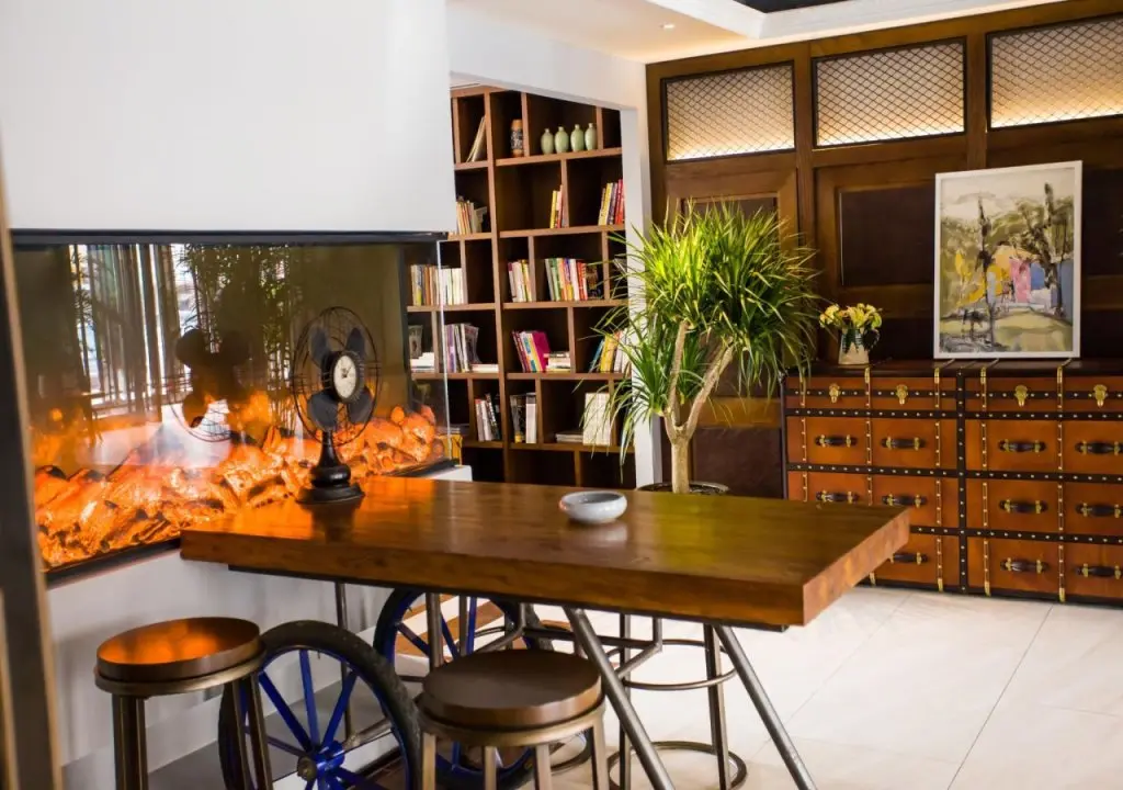Чунцин: James Joyce Coffetel Chongqing Jiefangbei Pedestrian Street Hongyadong