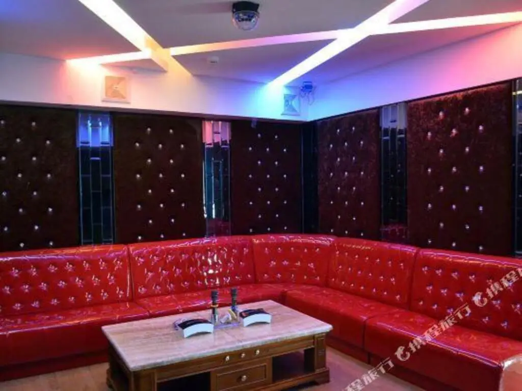 Yunlai Hotel — фото 1