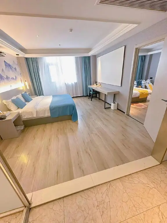 Уси: Hua Shi Hotel