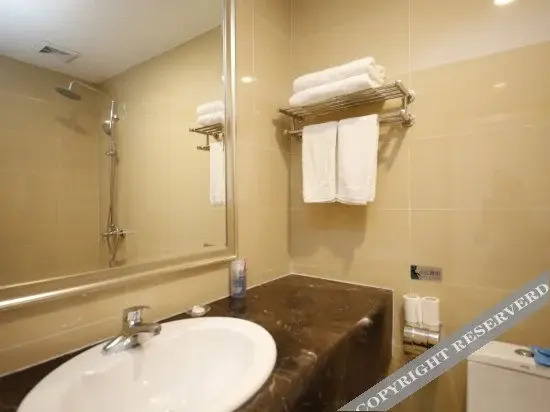 Даньдун: Daludao Deyue Hotel