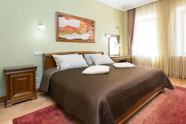 Москва: Moscow Suites Smolenskaya