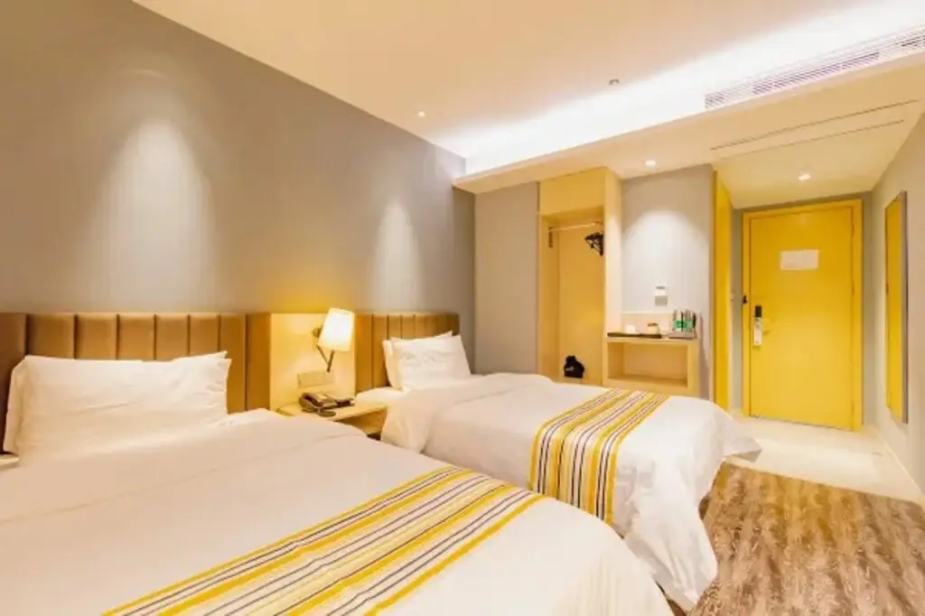 Ease Hotel(taiguli store, Chunxi Road, Chengdu) — фото 1