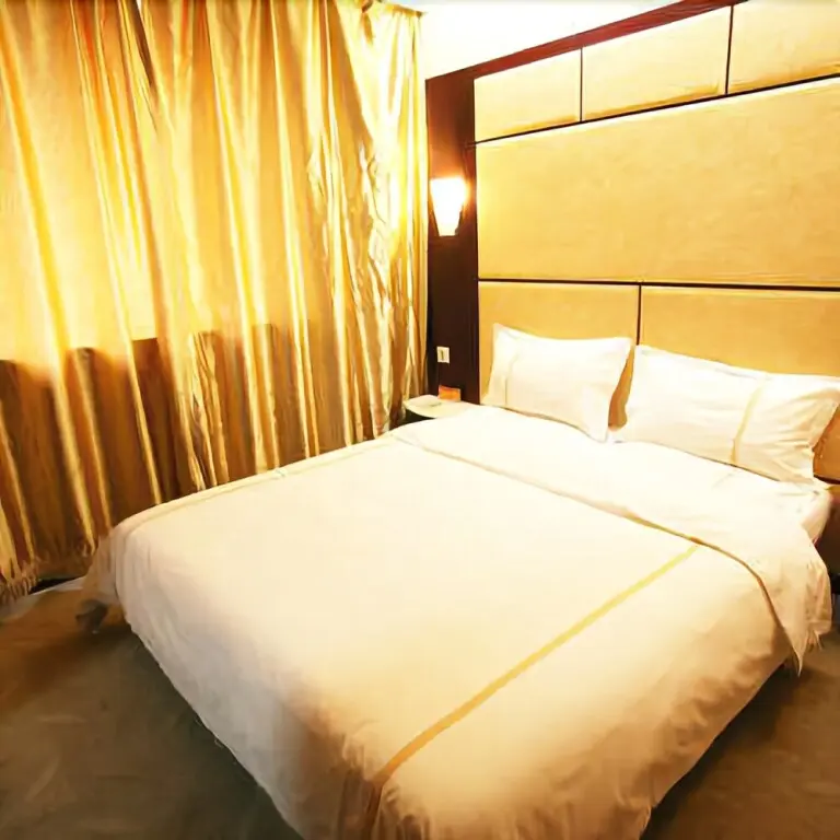 Тайюань: Jiudu Yuegang Business Hotel