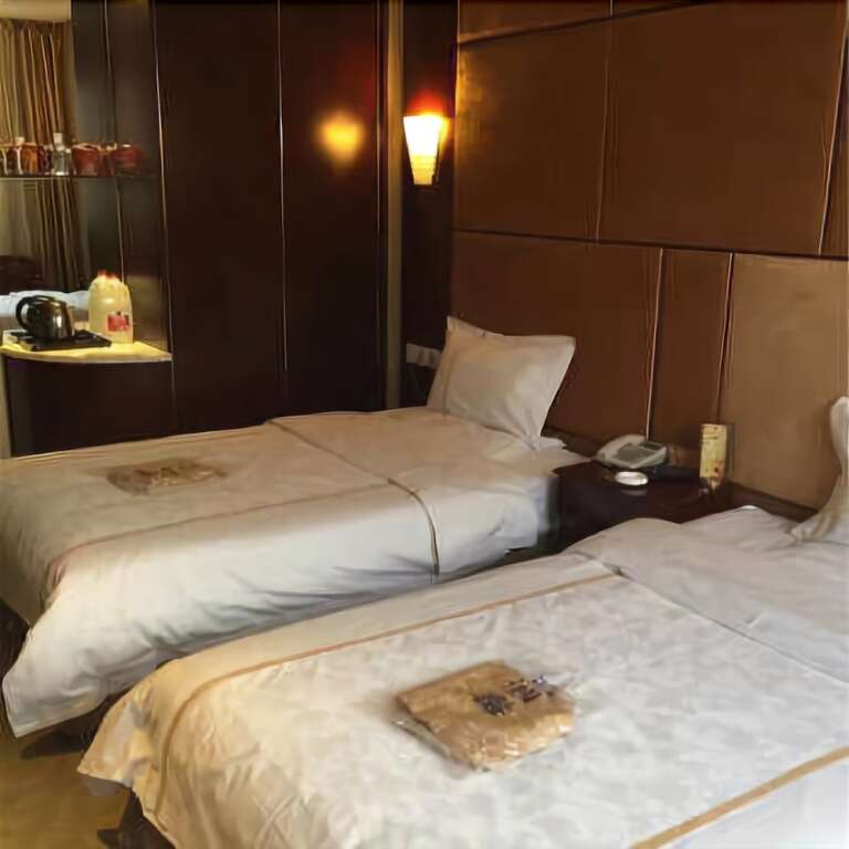 Тайюань: Jiudu Yuegang Business Hotel