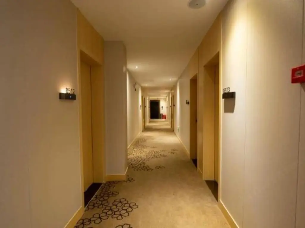 Хуайхуа: Huaihua Chenlong Mini Hotel (Hongxingqiao Branch)