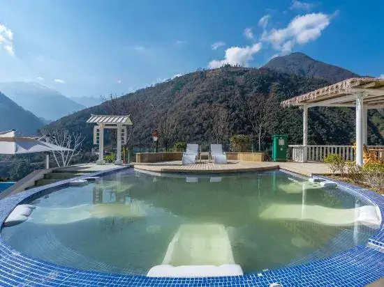 Shuangyue Hotel — фото 1
