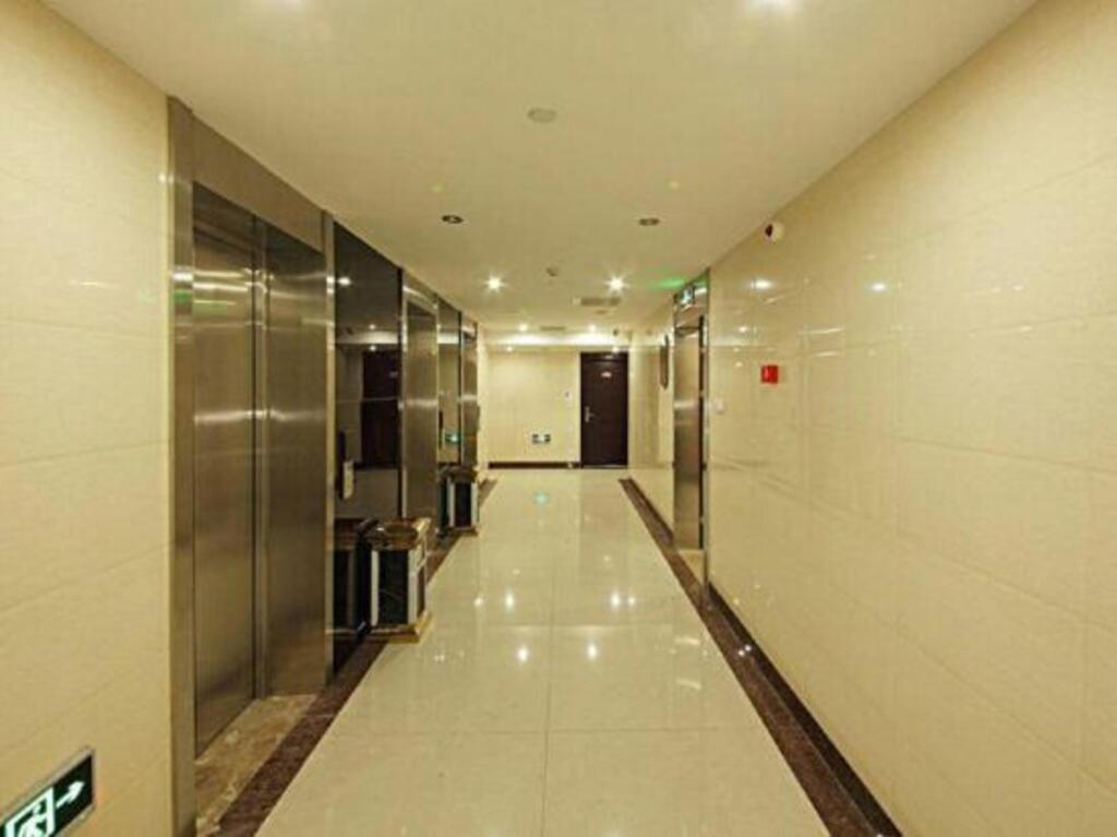 Шанхай: Lidu Business Hotel