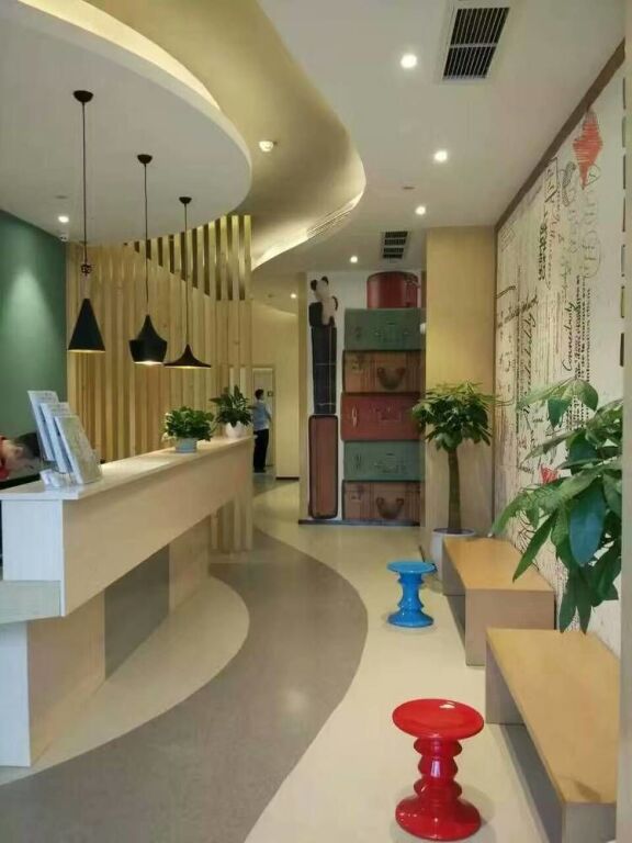 Чэнду: Ibis Chengdu Zoo Subway Station Branch