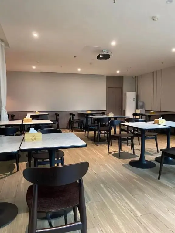 Сюйчжоу: Hanting Hotel Xuzhou East Railway Station