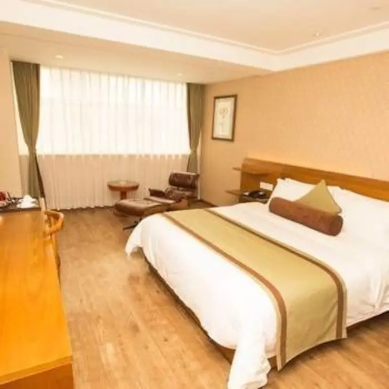 Чунцин: Junchao Mira Hotel (Ranjiaba Flower Garden Light Rail Line 6 Station)