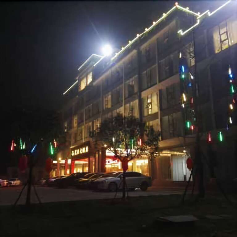 Яань: Longquan Hotel
