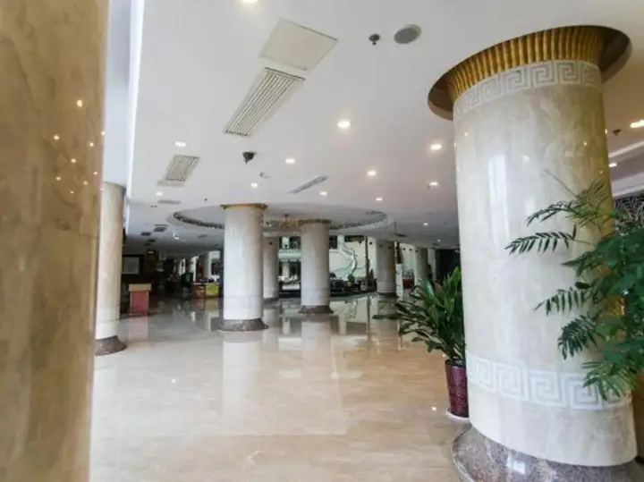 Шанхай: Zhenghe International Hotel